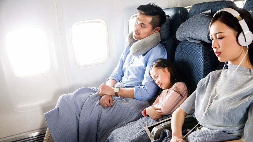 Stressful Long Flights: Improve Comfort With Better Preparation